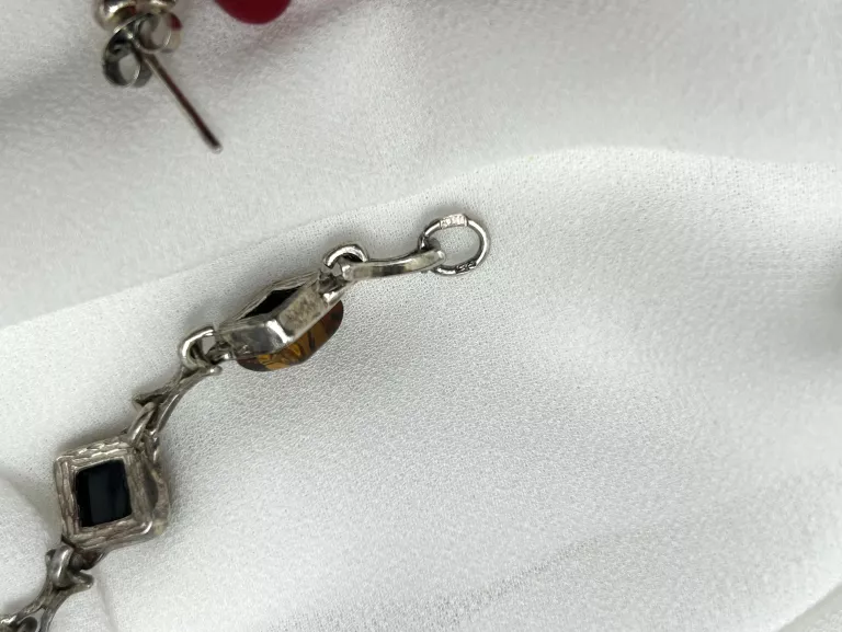 srebrna-bizuteria-komplet-z-bursztynem-4135g925-material-srebro