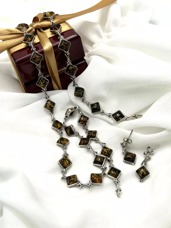 srebrna-bizuteria-komplet-z-bursztynem-4135g925-stan-uzywany