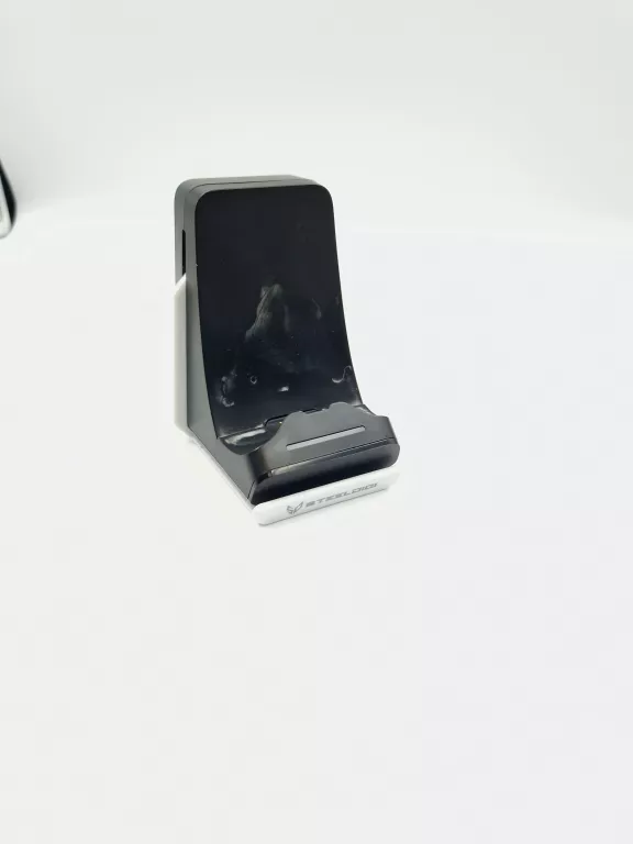 ladowarka-do-pada-ps5-azure-hammock-ratuszowa-5-szamotuly