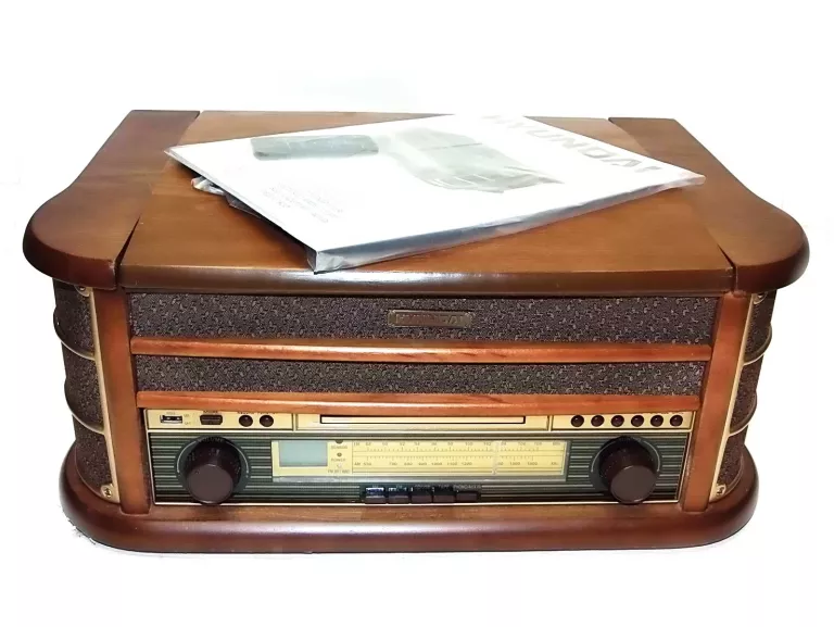 ODTWARZACZ RETRO GRAMOFON HYUNDAI RTCC513RIP
