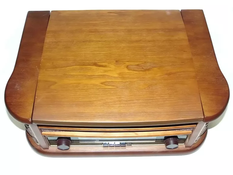 ODTWARZACZ RETRO GRAMOFON HYUNDAI RTCC513RIP