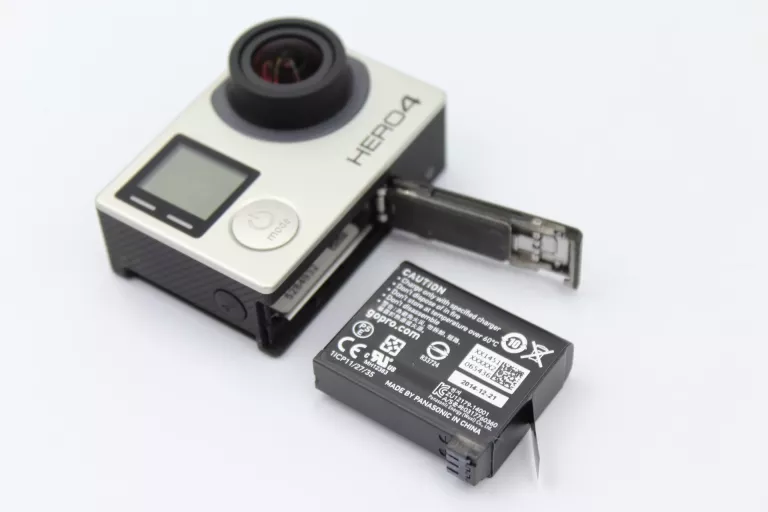 ZADBANA KAMERA SPORTOWA GOPRO HERO 4 4K UHD