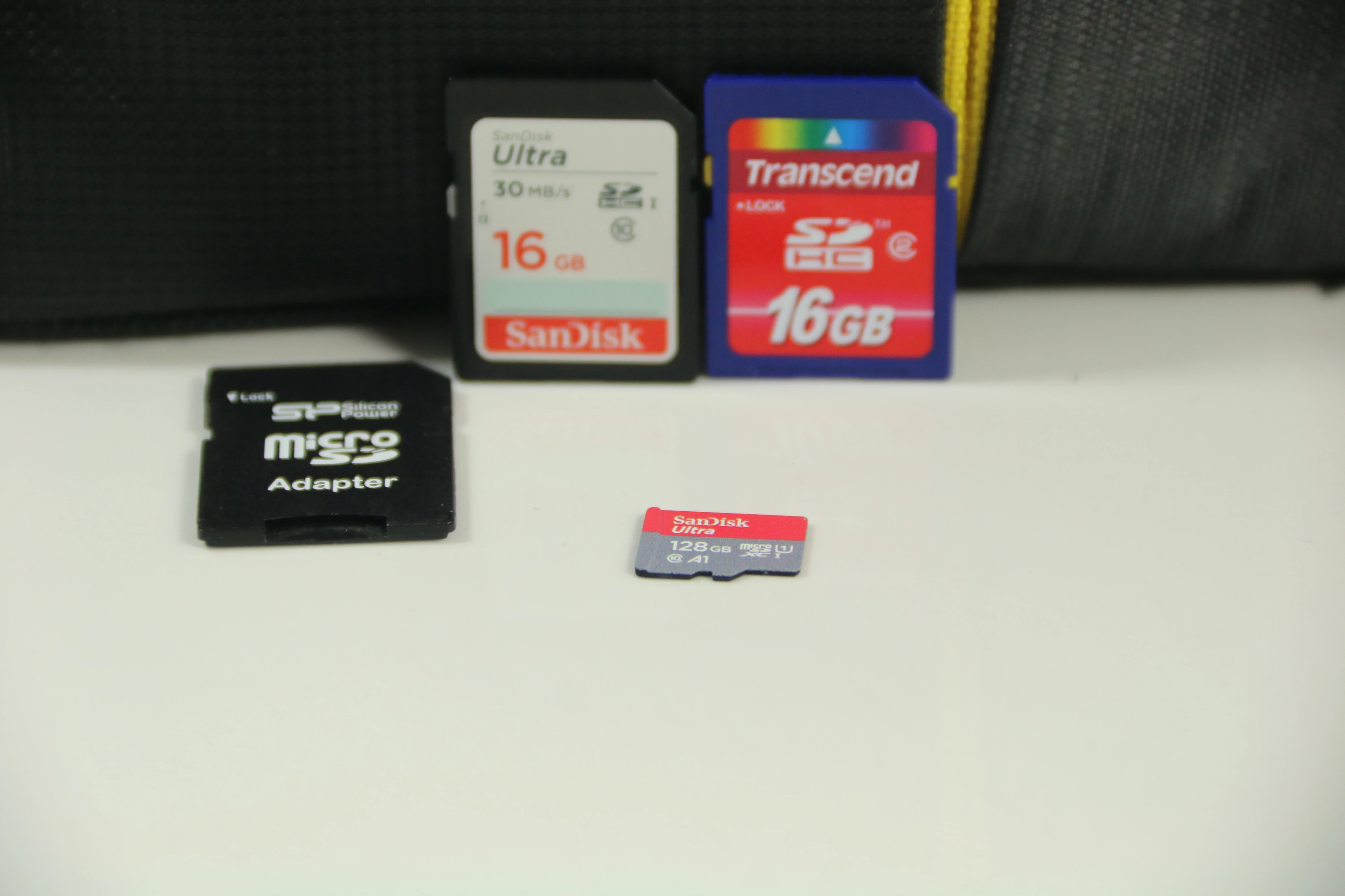 nikon-d5200-18-105-lad-lampa-torba-sd-128gb-extra-zestaw-product-id-859dae78-d33a-427b-bd12-f1c14b0ed3c9