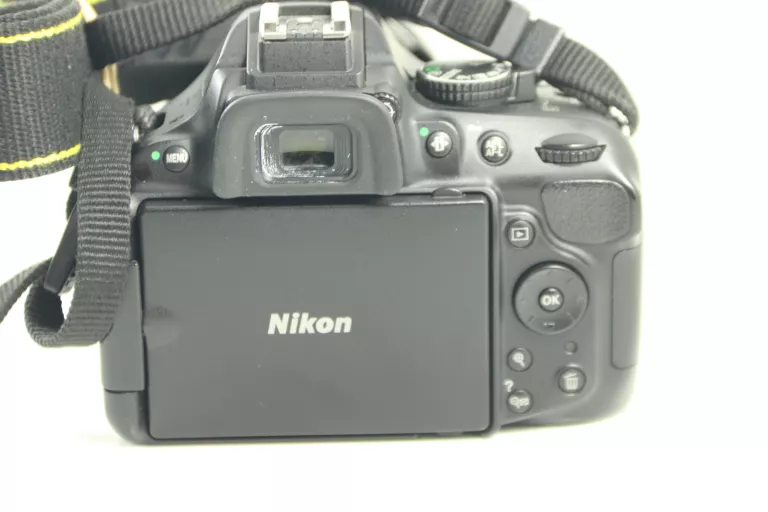nikon-d5200-18-105-lad-lampa-torba-sd-128gb-extra-zestaw-stan-uzywany