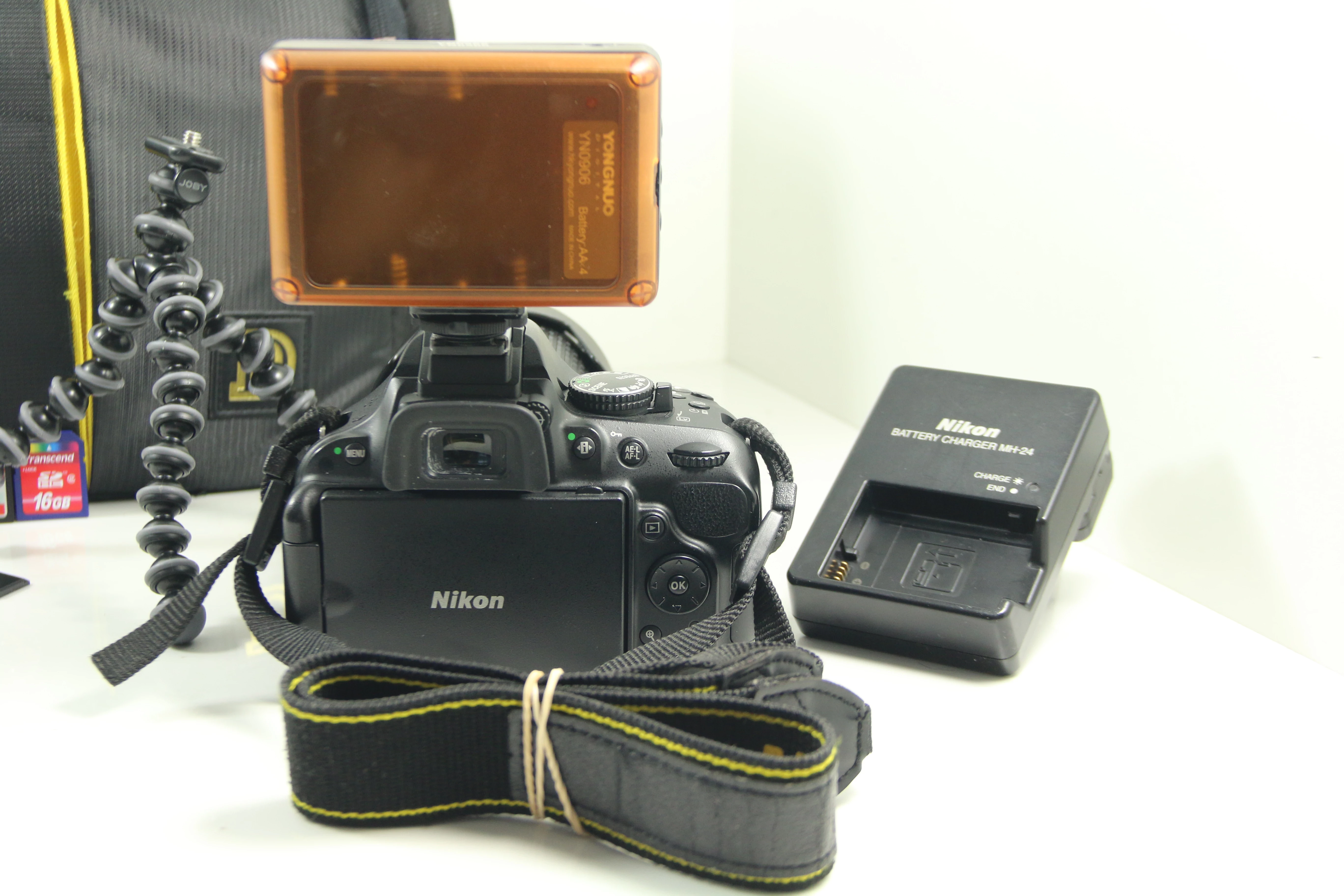 nikon-d5200-18-105-lad-lampa-torba-sd-128gb-extra-zestaw-model-d5200