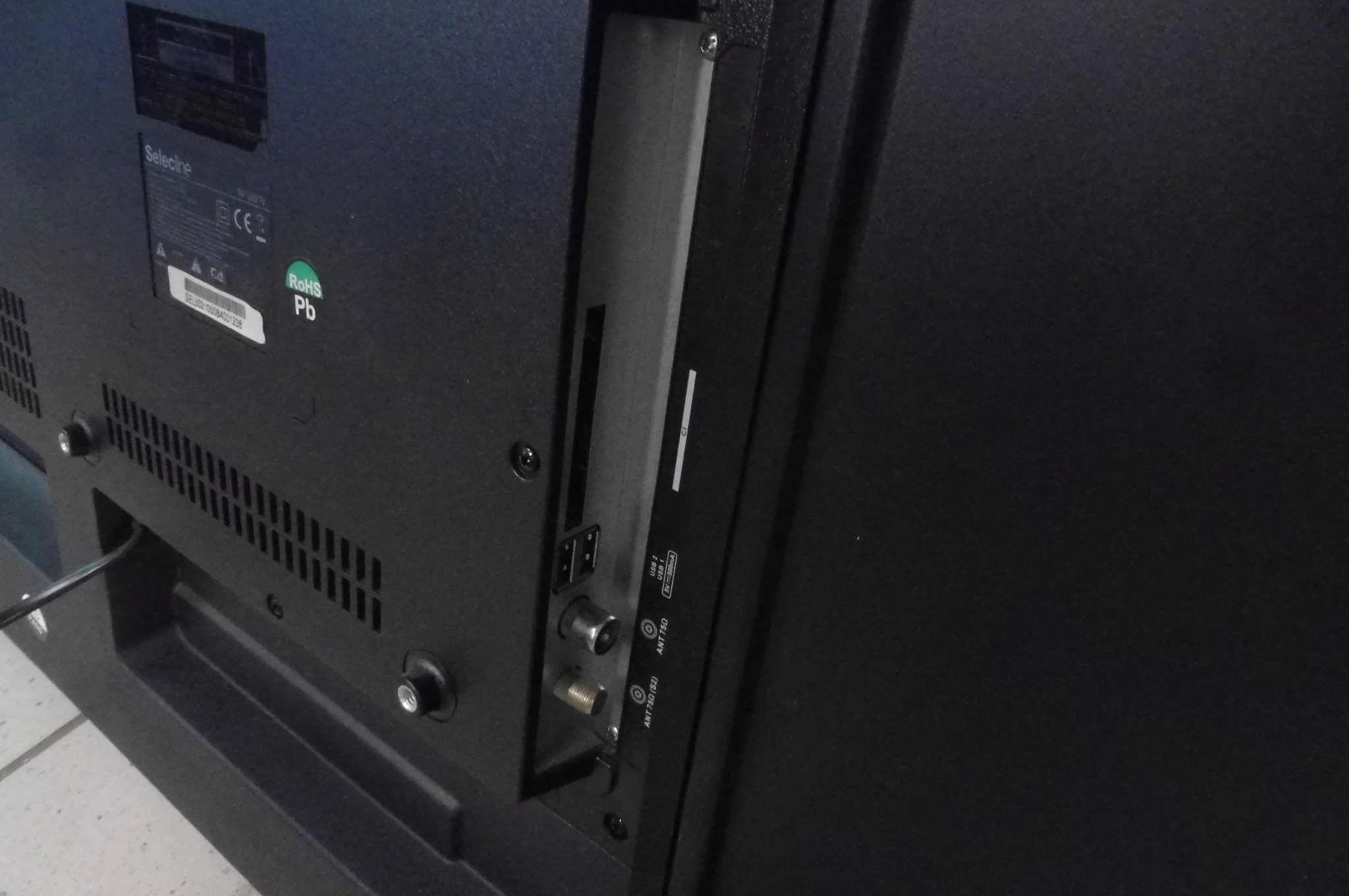 telewizor-selecline-50s211-smart-tv-model-selecline-50s211