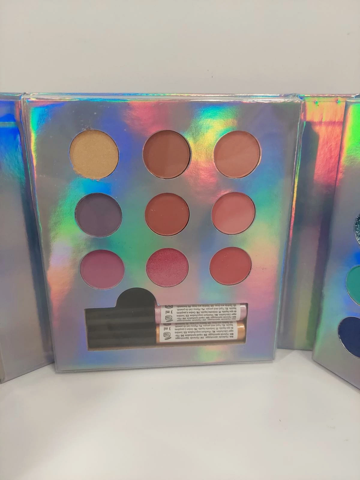 paleta-tiger-makeup-kit-3050866-marka-bez-marki