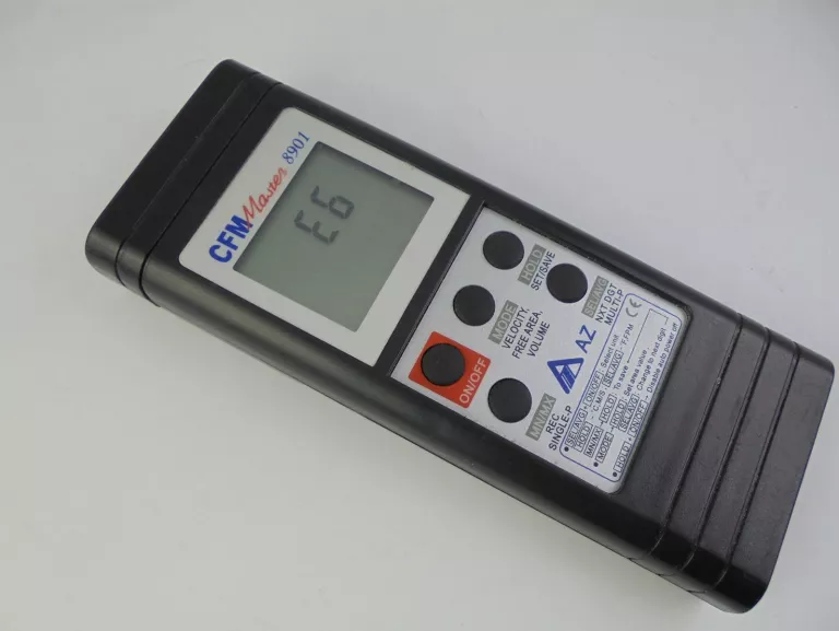 AZ 8901 TERMO ANEMOMETR WALIZKA