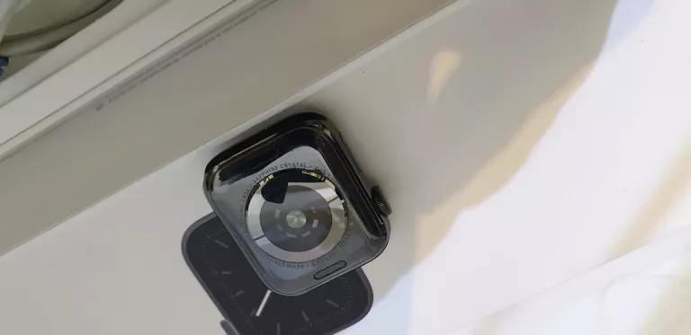 APPLE WATCH SERIES  5 40 MM +PUDEŁKO