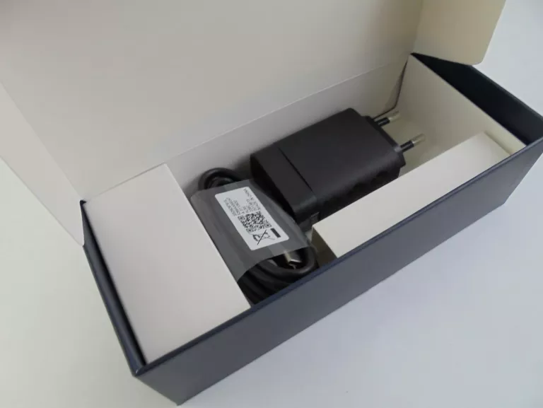 MOTOROLA MOTO G14 128GB KOMPLET IGŁA!