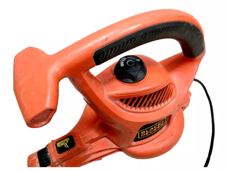 ODKURZACZ DO LIŚCI BLACK DECKER GW3030