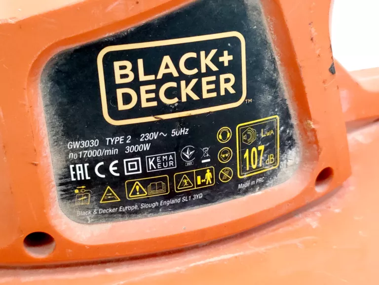 ODKURZACZ DO LIŚCI BLACK DECKER GW3030