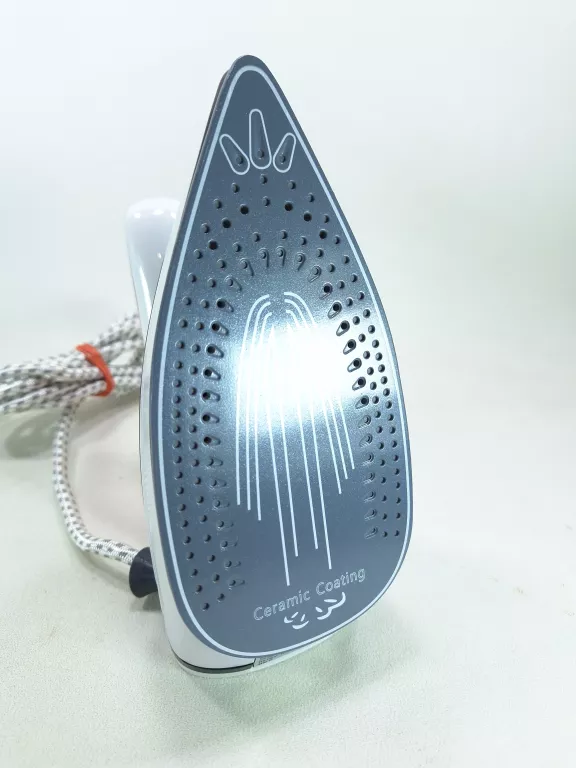 ŻELAZKO TURYSTYCZNE LUND 68100 (1100 W)