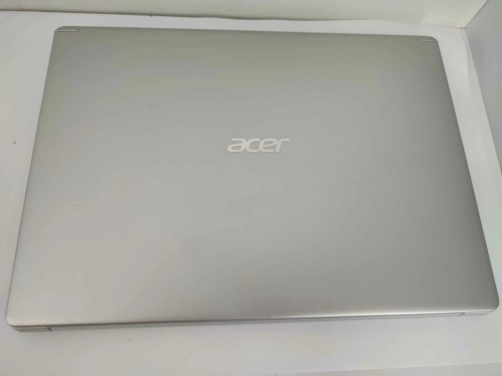 laptop-acer-aspire-5-8512-gb-przekatna-ekranu-1560