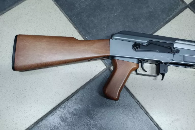 karabin-szturmowy-cyma-asg-ak-47-cm028-bdb-stan-zestaw-stan-uzywany