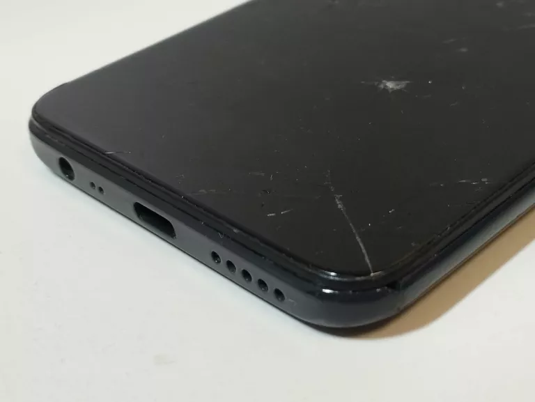 TELEFON REDMI 8 32GB OPIS