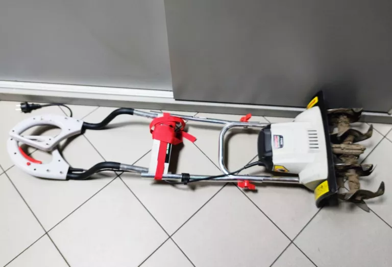 glebogryzarka-elektryczna-nac-tie75-s-750w-obroncow-pokoju-3-gubin