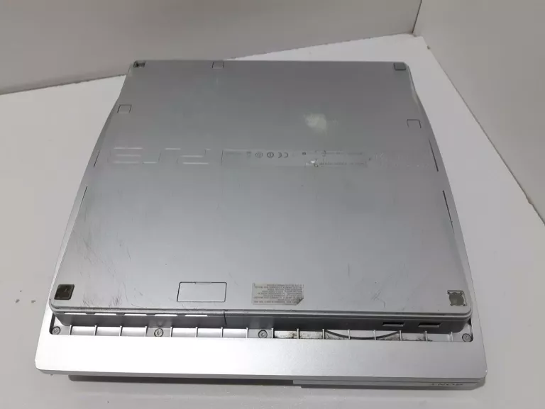 KONSOLA PS3 CECH-3004B SREBRNA + 2 PADY