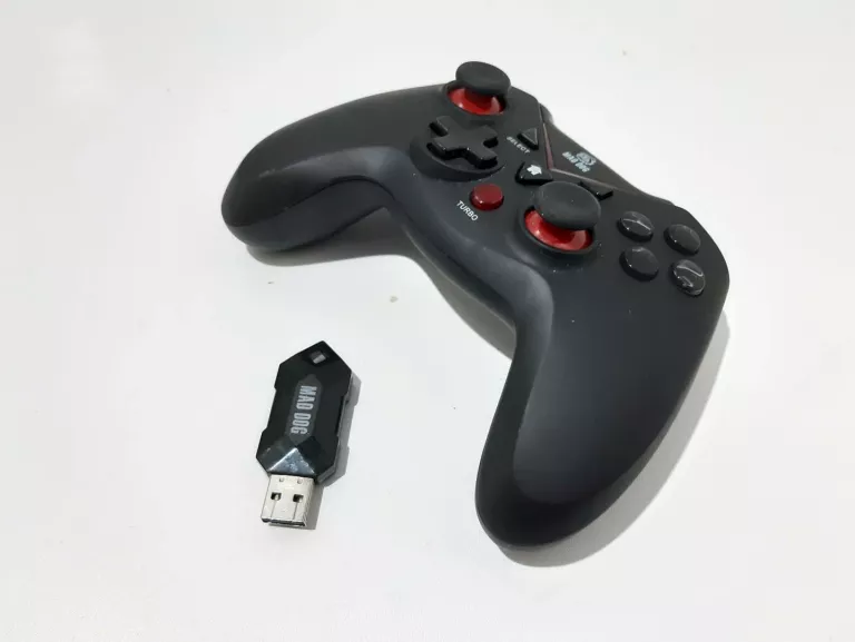 KONSOLA PS3 CECH-3004B SREBRNA + 2 PADY
