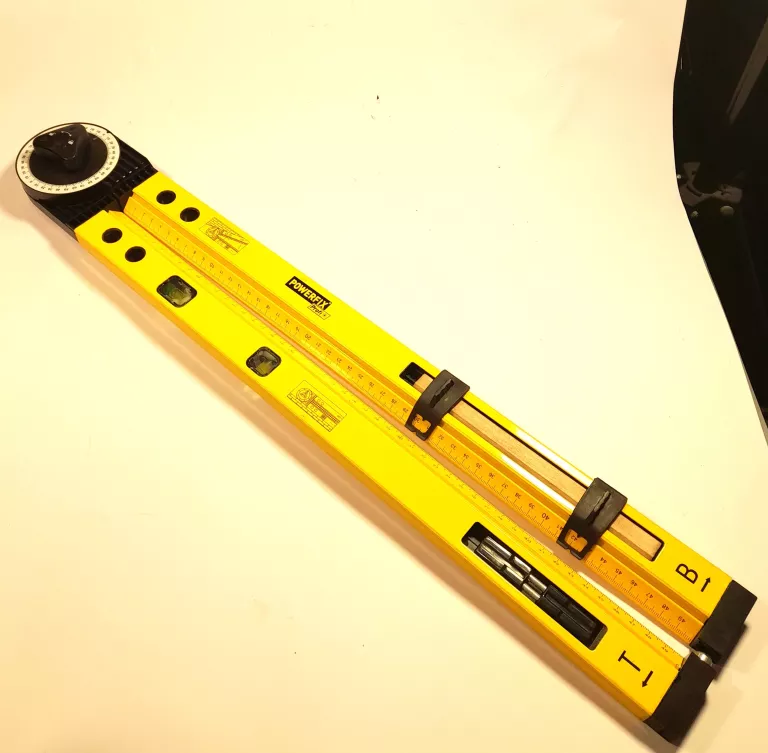katownik-powerfix-profi-plus-z-poziomica-500-x-500-mm-rodzaj-katownik-nastawny