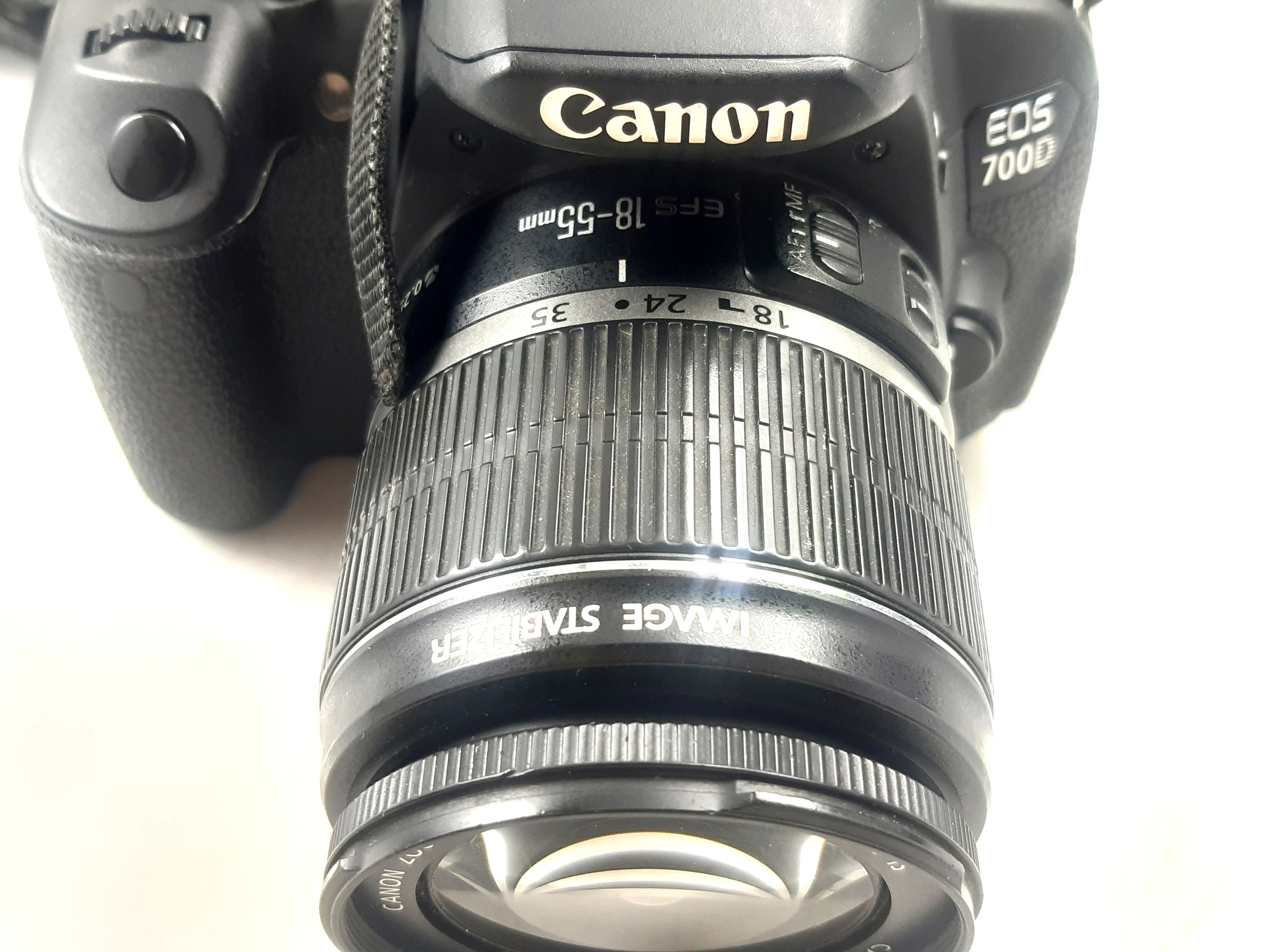 aparat-canon-eos-700d-kod-producenta-8596b028