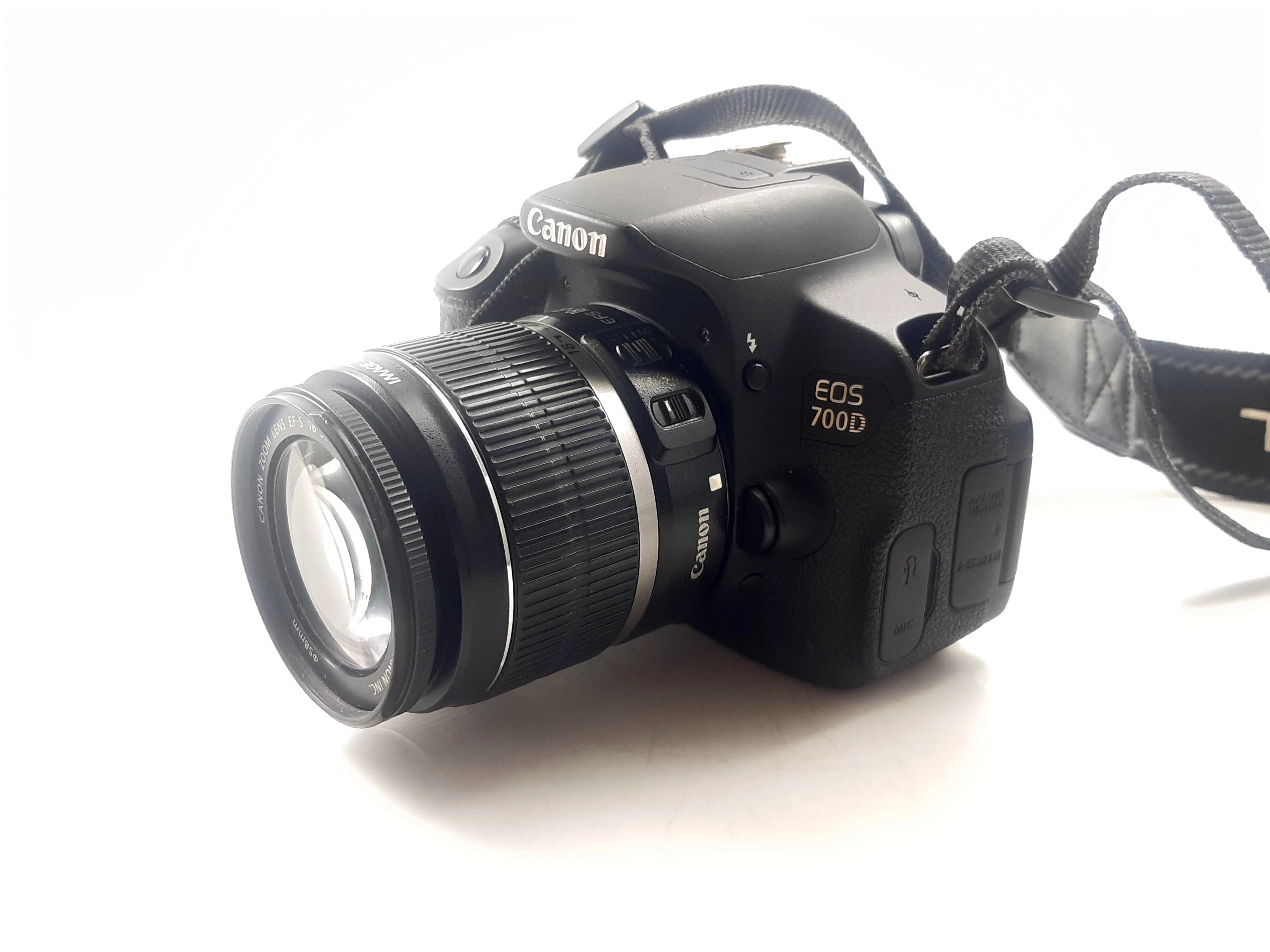 aparat-canon-eos-700d-ean-gtin-8714574602523