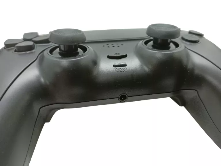 PAD BEZPRZEWODOWY PC/PS4 BATTLETRON + KABEL