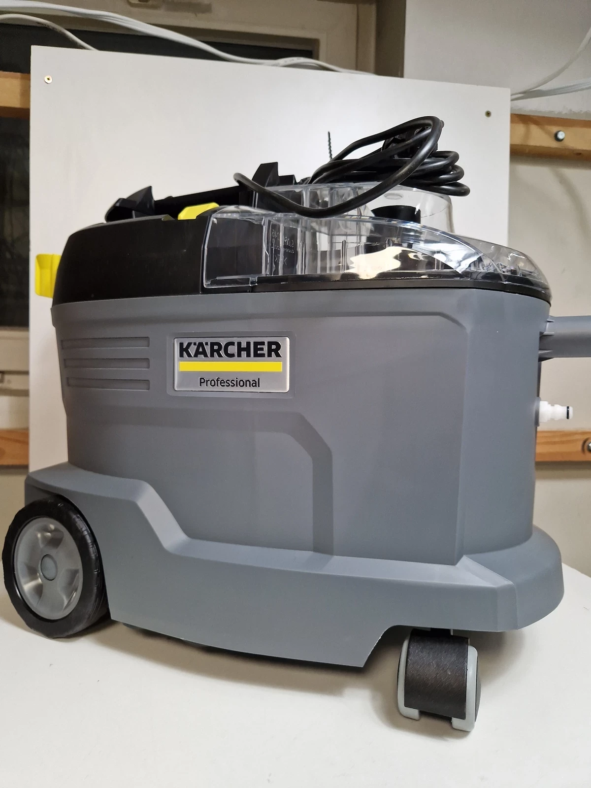 karcher-puzzi-8-1-1100-2400-dworcowa-2-leszno-pr