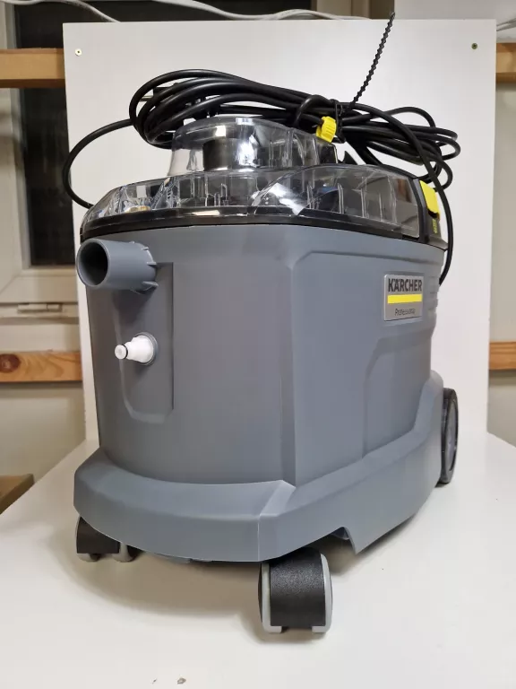 karcher-puzzi-8-1-1100-2400-funkcje-odkurzanie-na-sucho-i-mokro