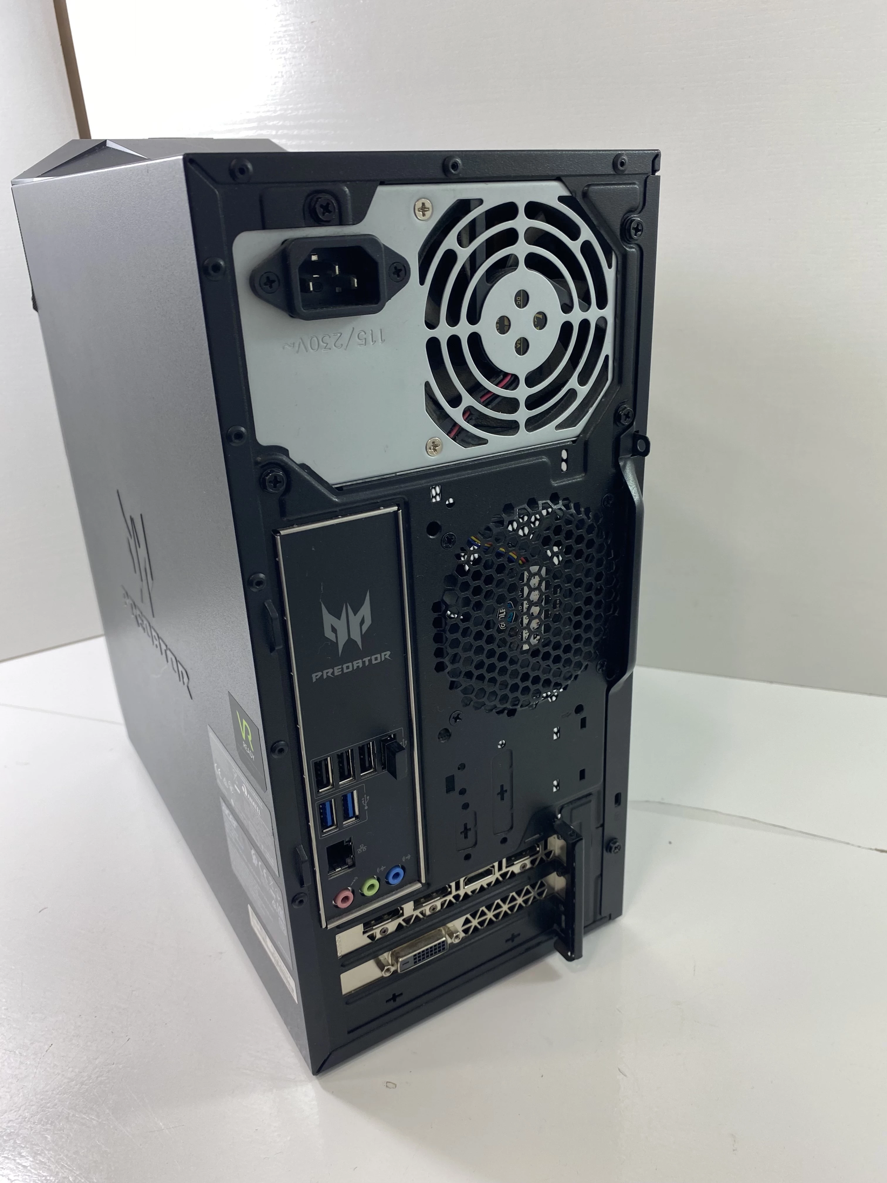 acer-predator-i5-8400-gtx-1060-6gb-ssd-hdd-marka-acer