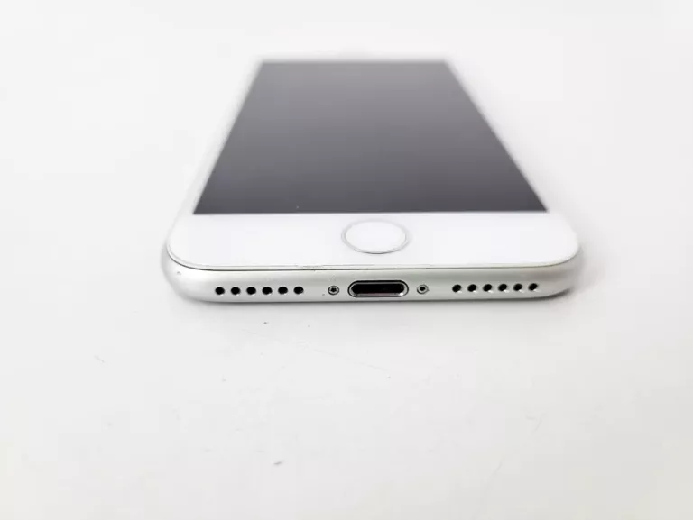 TELEFON APPLE IPHONE 8//OPIS