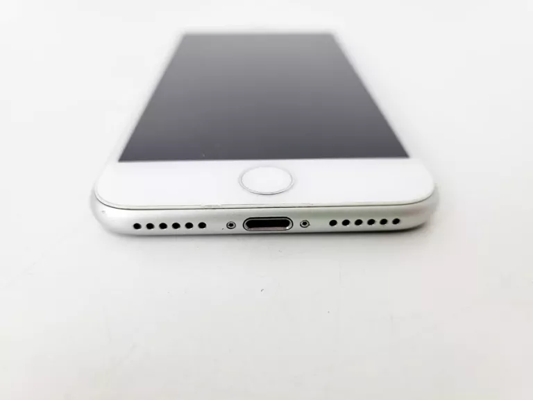 TELEFON APPLE IPHONE 8//OPIS