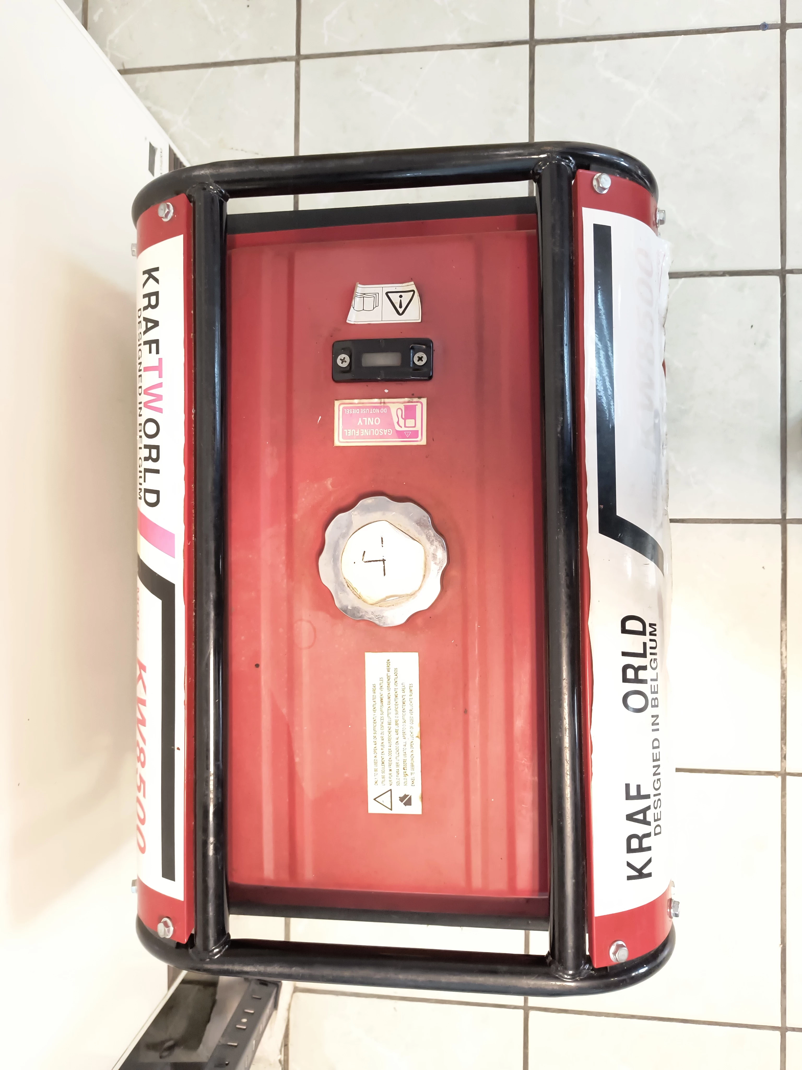 agregat-pradotworczy-trojfazowy-kraft-4100w-benzyna-model-kraftworld-kw8500