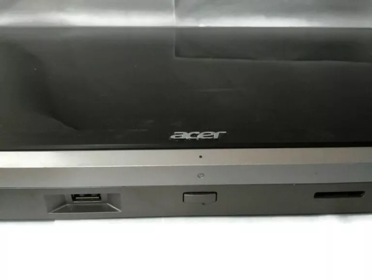 KOMPUTER ACER C24-1650 I3 3GHZ 256/4 GB 24"