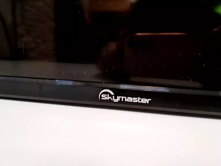 TELEWIZOR SKYMASTER 43SF1000 + PILOT BEZ STOPEK