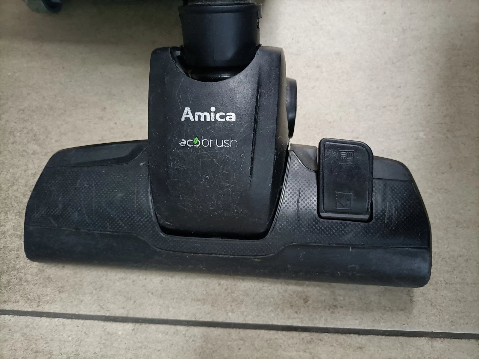 odkurzacz-bezworkowy-tesco-vcbl1612-1600w-kolor-dominujacy-czarny