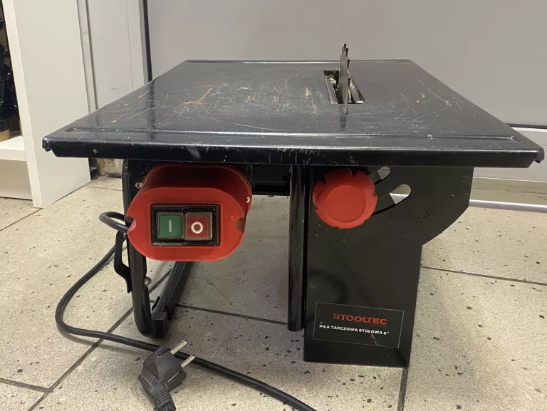 KRAJZEGA PIŁA STOŁOWA TOOLTEC 600W