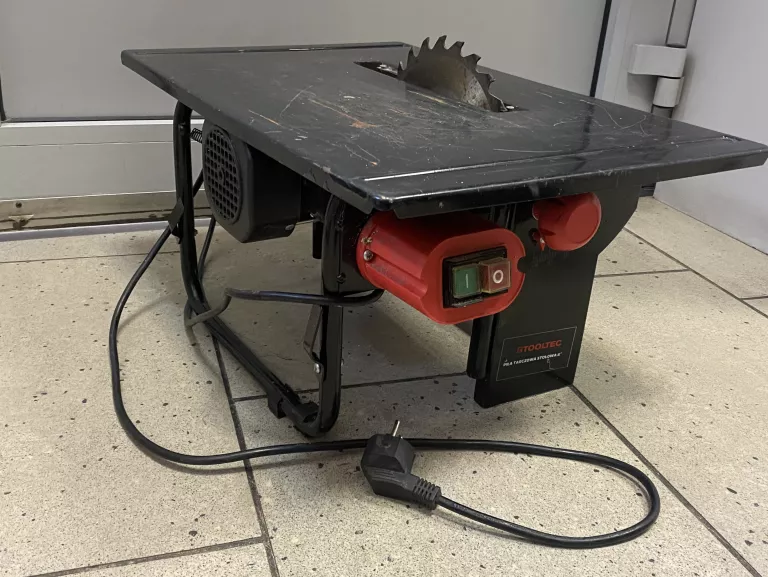 KRAJZEGA PIŁA STOŁOWA TOOLTEC 600W