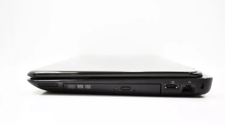 LAPTOP DELL INSPIRON N5010 15 " INTEL PENTIUM 4 GB / 250 GB