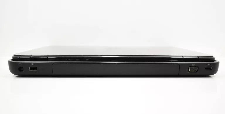 LAPTOP DELL INSPIRON N5010 15 " INTEL PENTIUM 4 GB / 250 GB