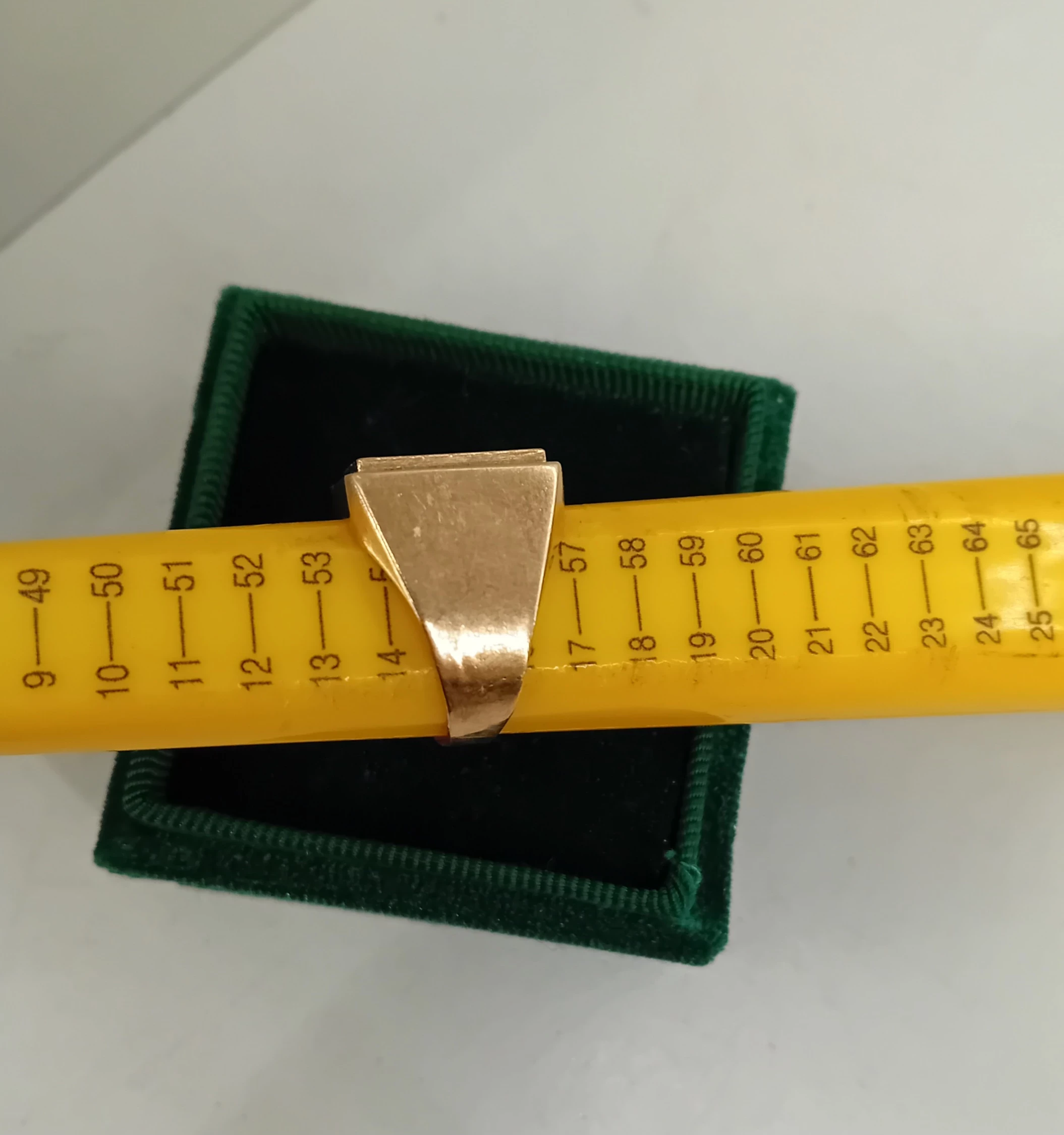 masywny-zloty-sygnet-zloto-750-18k-ean-gtin-5900025343036