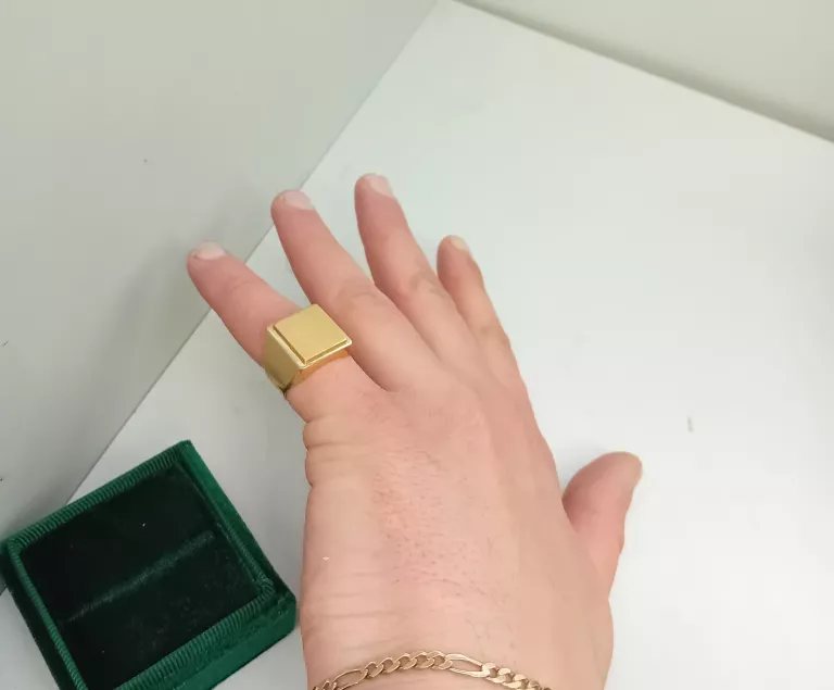 masywny-zloty-sygnet-zloto-750-18k-material-17128-2