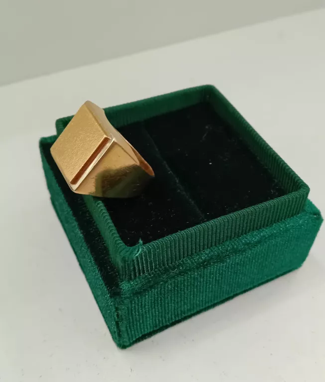 masywny-zloty-sygnet-zloto-750-18k-rozmiarsrednica-wew-mm-372-19