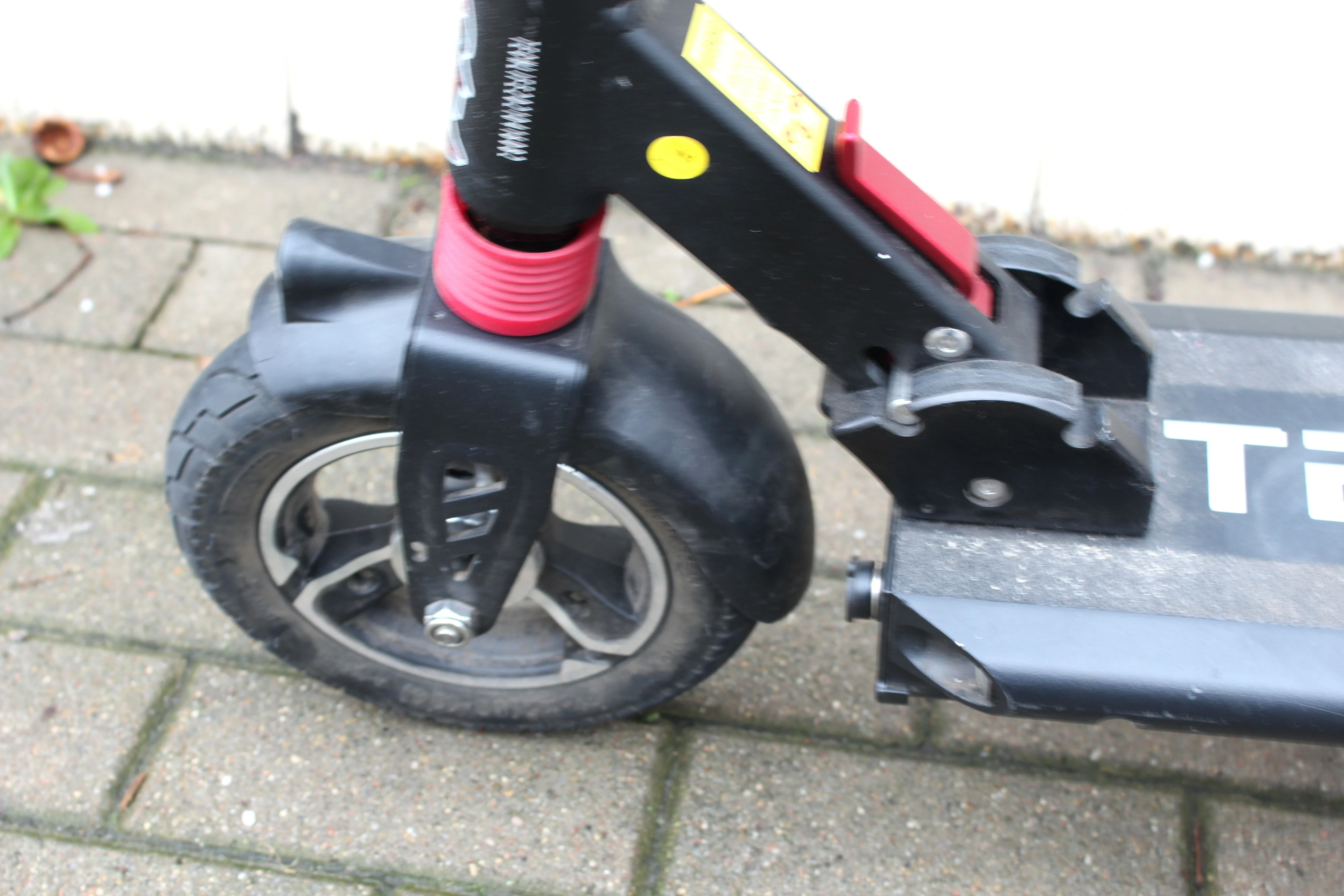 hulajnoga-elektryczna-techlife-x5-kolor-czarny