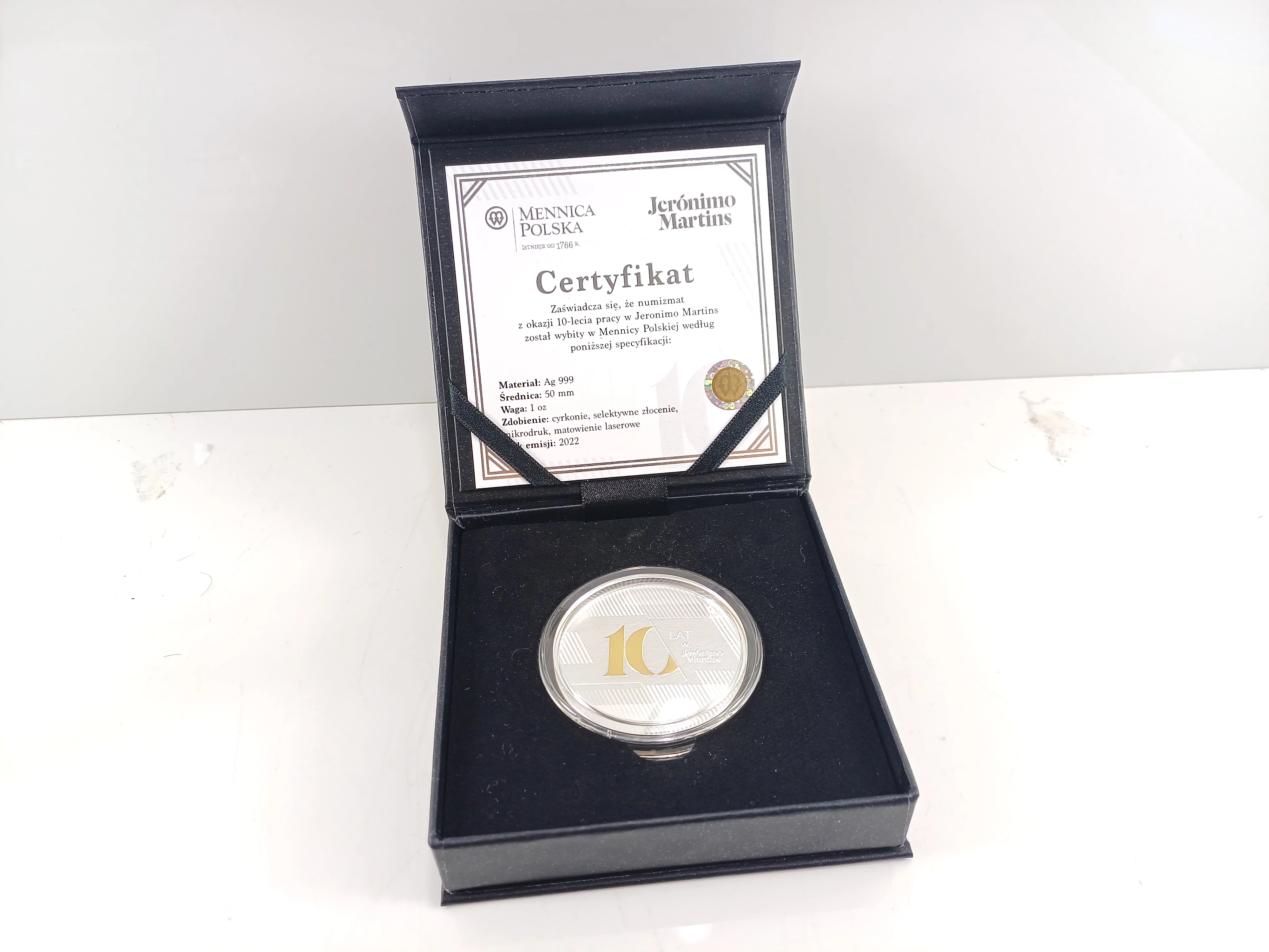 srebrny-medal-biedronka-10-lat-jeronimo-martins-uncja-srebra-ceryfikat-dabrowskiego-493-poznan-ska-x