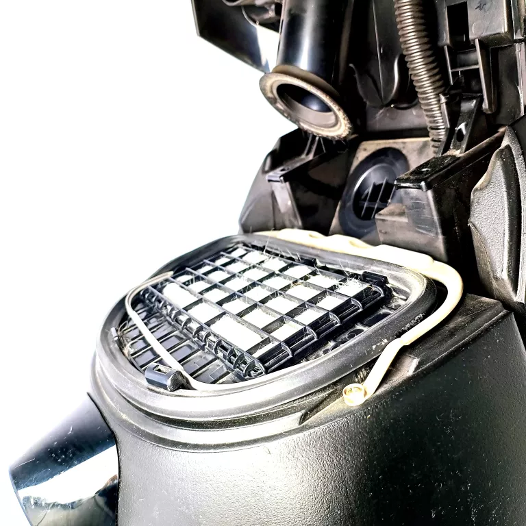 odkurzacz-zelmer-wodnik-trio-6195g5s-moc-1500