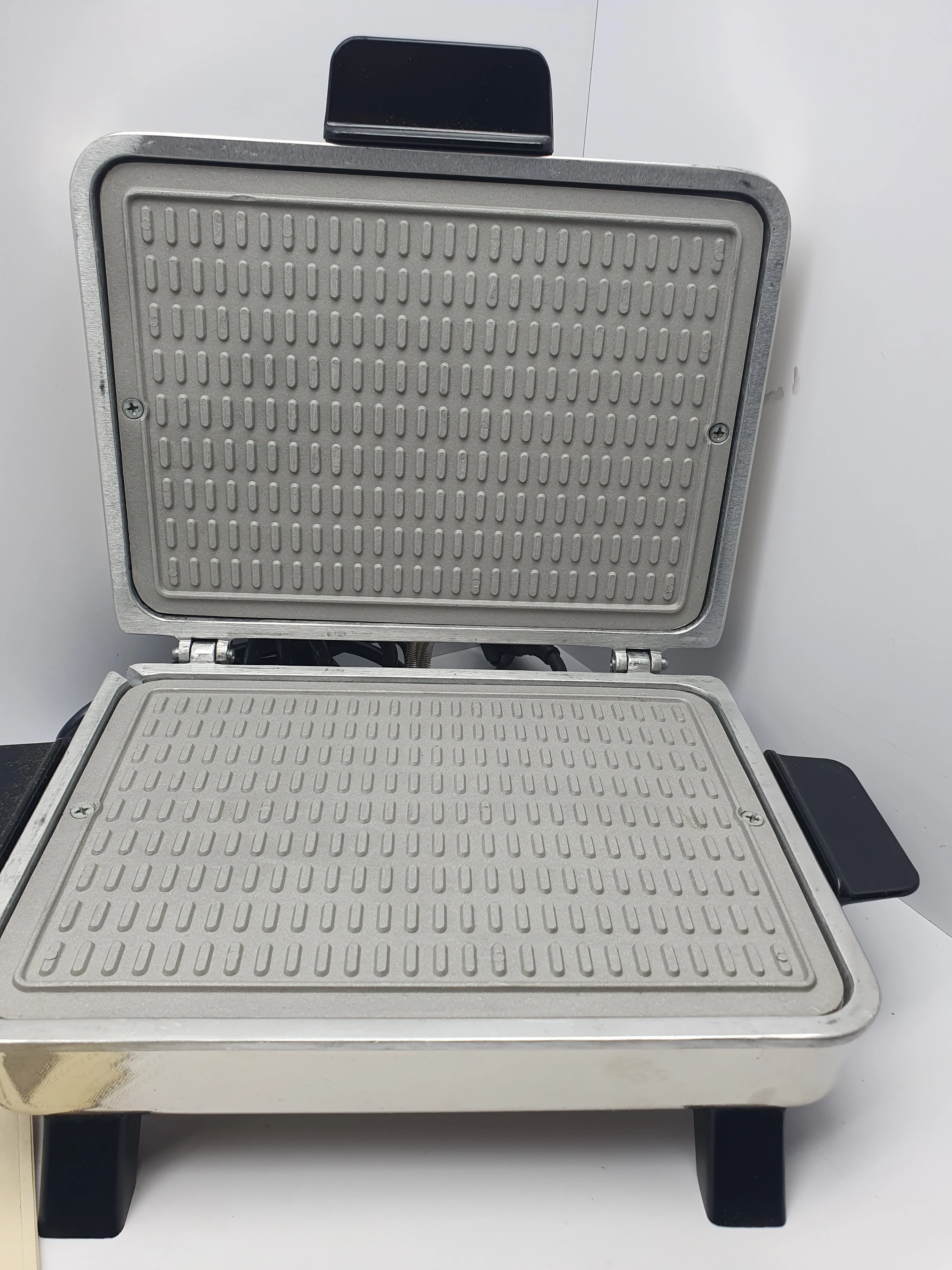 rosyjska-zabytkowa-maszyna-do-robienia-wafli-marka-bez-marki