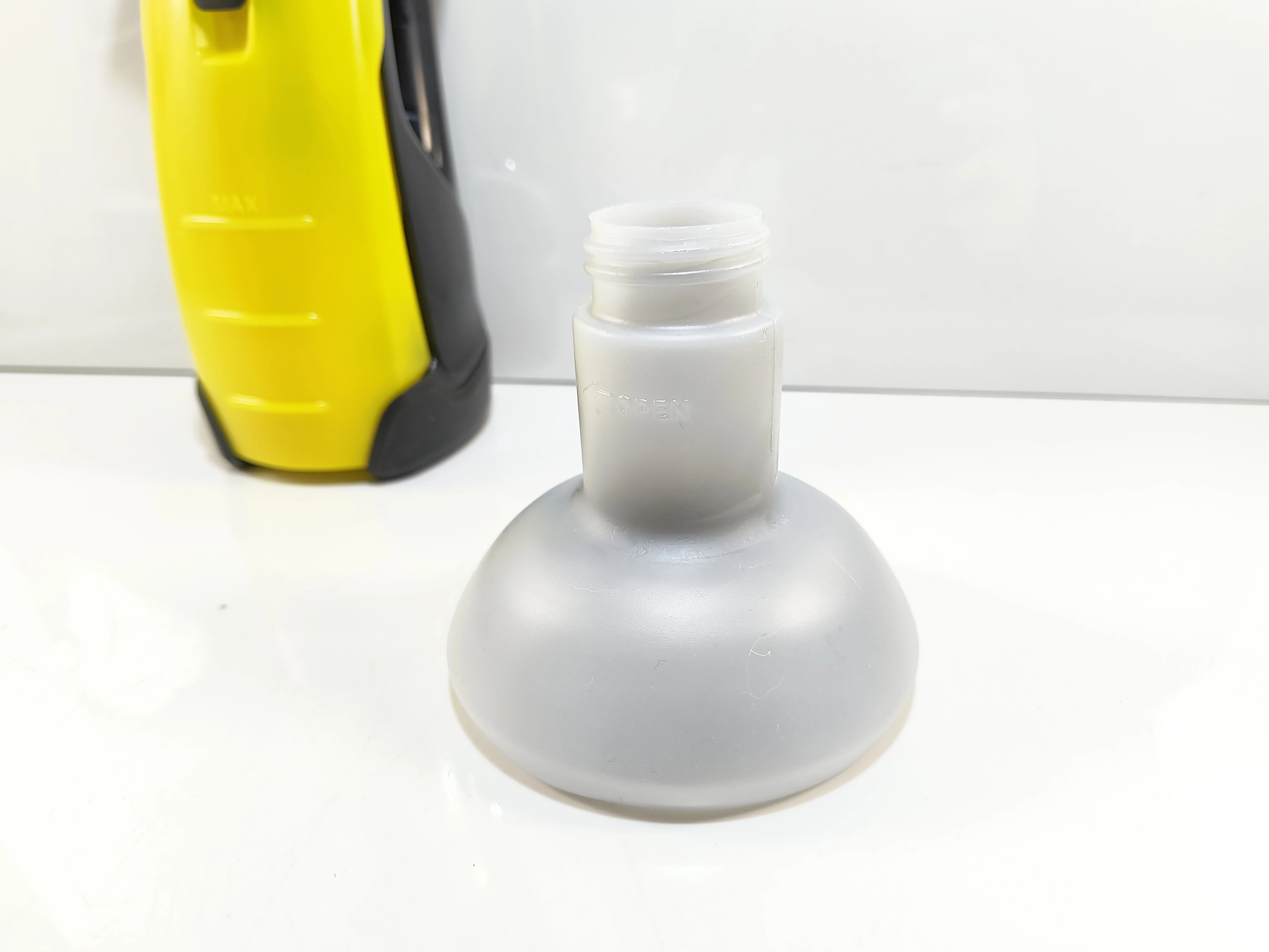 myjka-do-okien-karcher-wv-2-premium-black-edition-model-wv-2-premium-black-edition