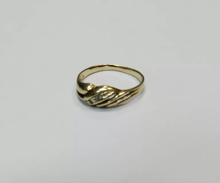 zloty-pierscionek-pr-585-237g-r18-kamien-cyrkonia