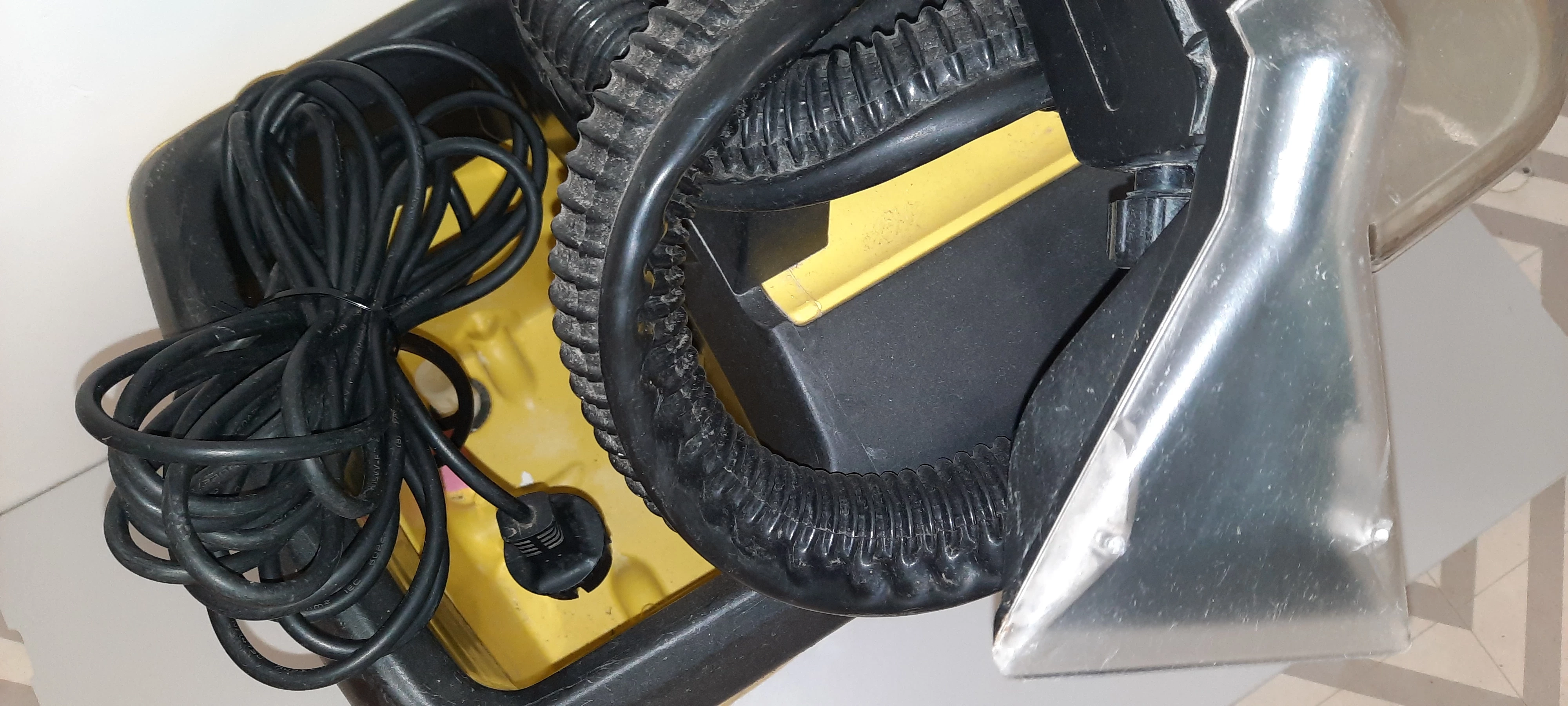 odkurzacz-pioracy-karcher-puzzi-100-ean-gtin-4039784917088